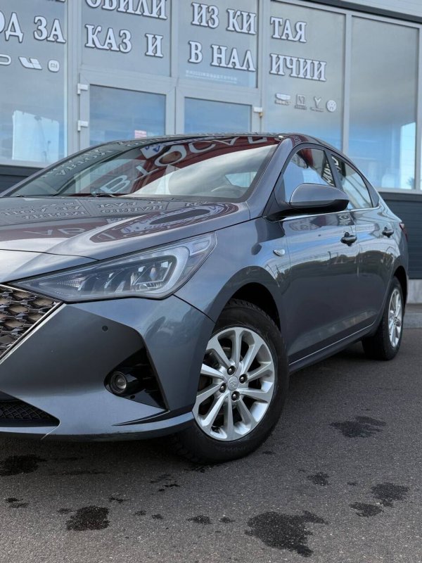 Hyundai Accent, 2020 - Image 2