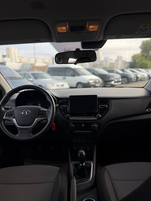 Hyundai Accent, 2020 - Image 17