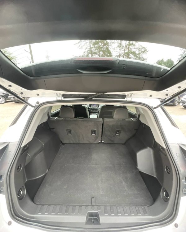 GMC Terrain II - Image 10