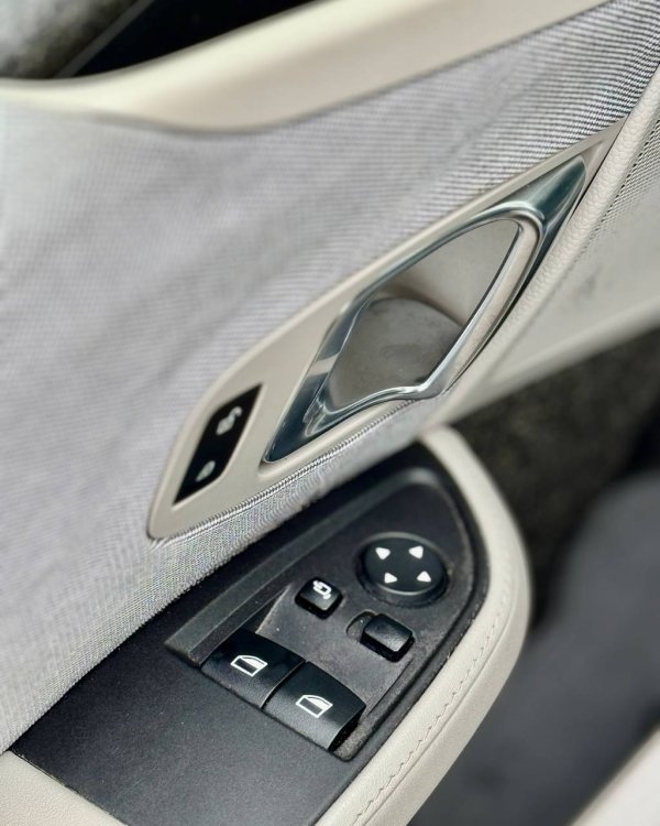 BMW i3 I01 - Image 16
