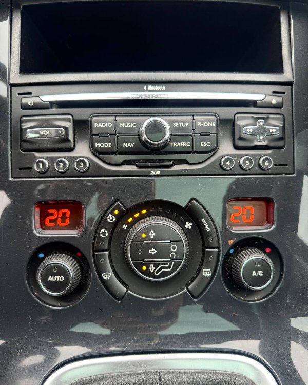 Peugeot 3008 I - Image 19