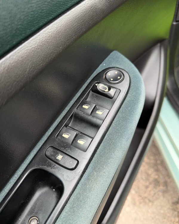 Peugeot 307 I - Image 15