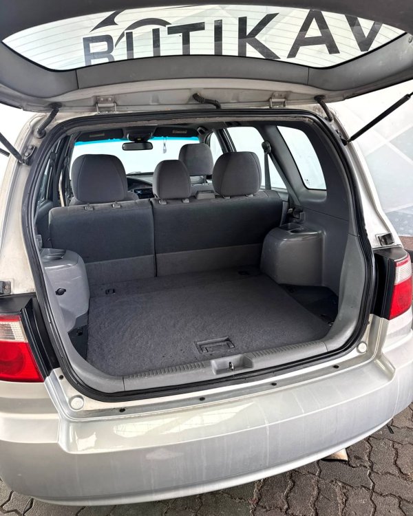 Kia Carens I · Рестайлинг - Image 13