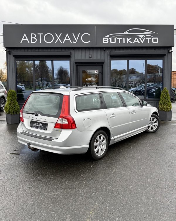 Volvo V70 III - Image 7