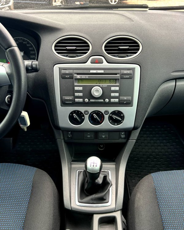 Ford Focus II - Image 14