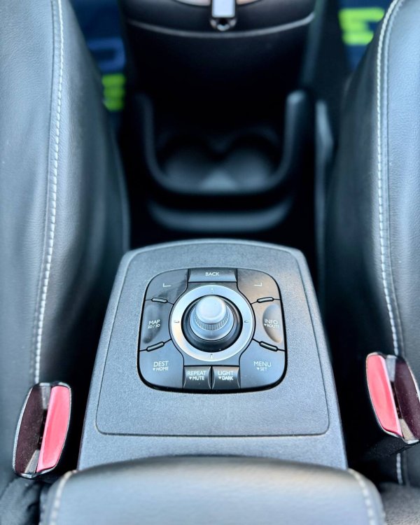 Renault Grand Scenic III · 2-й рестайлинг - Image 17