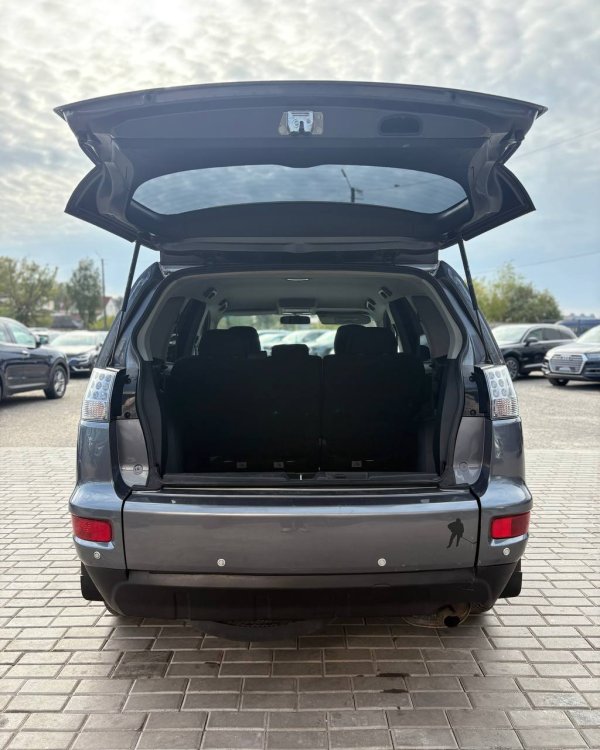 Mitsubishi Outlander XL · Рестайлинг - Image 15