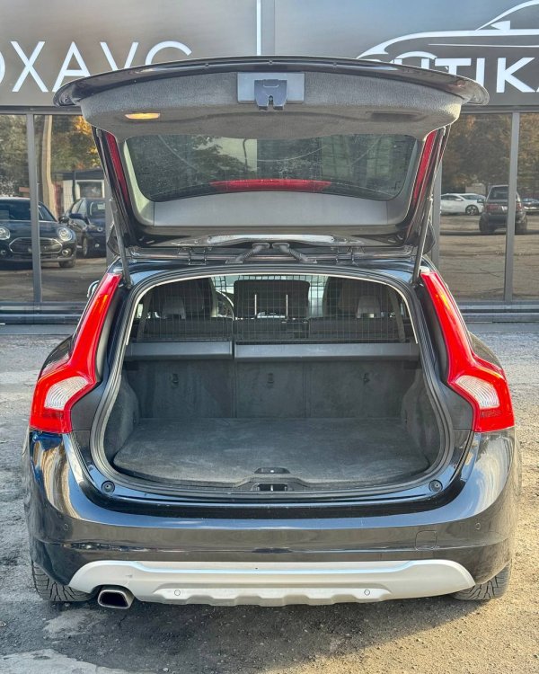 Volvo V60 I - Image 12