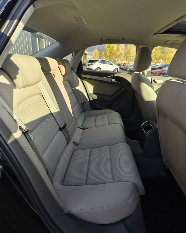 Audi A4 B8 - Image 13