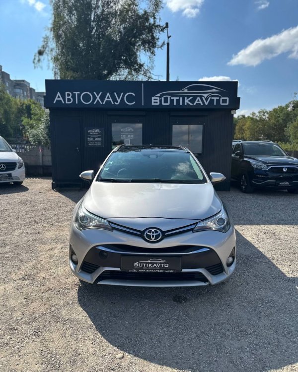 Toyota Avensis III (T270) · 2-й рестайлинг - Image 2