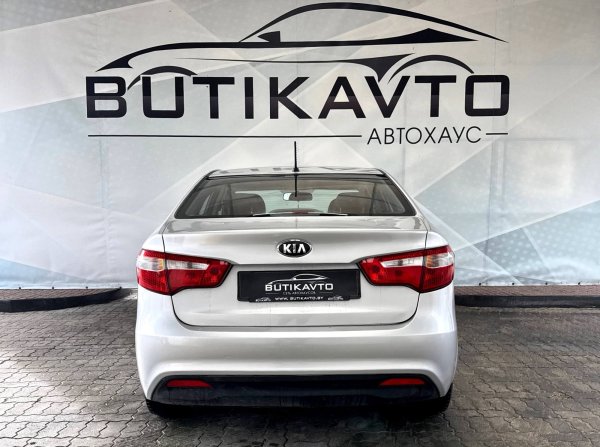Kia Rio III - Image 6