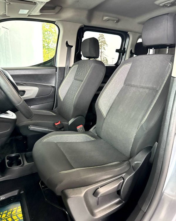 Peugeot Rifter  I - Image 10