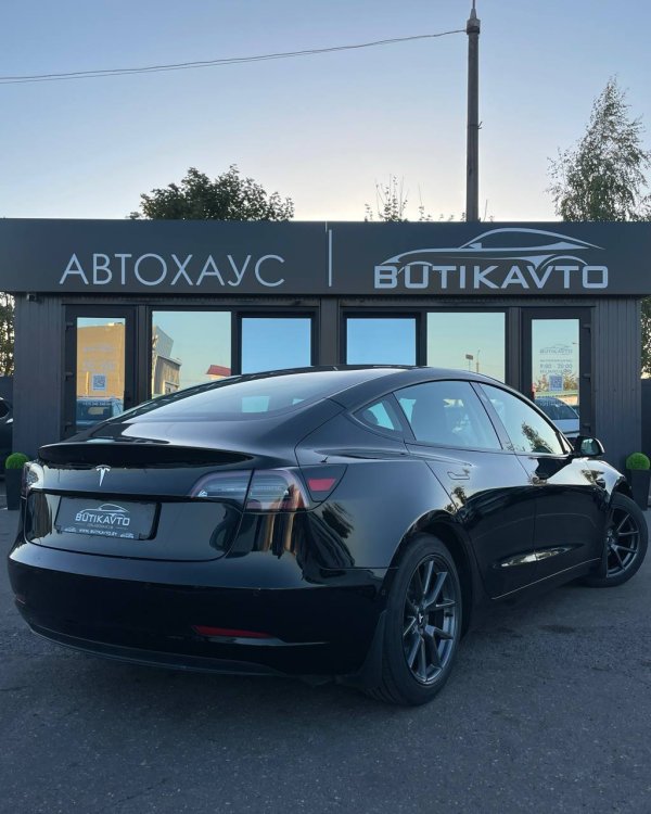 Tesla Model 3 I · Рестайлинг - Image 7