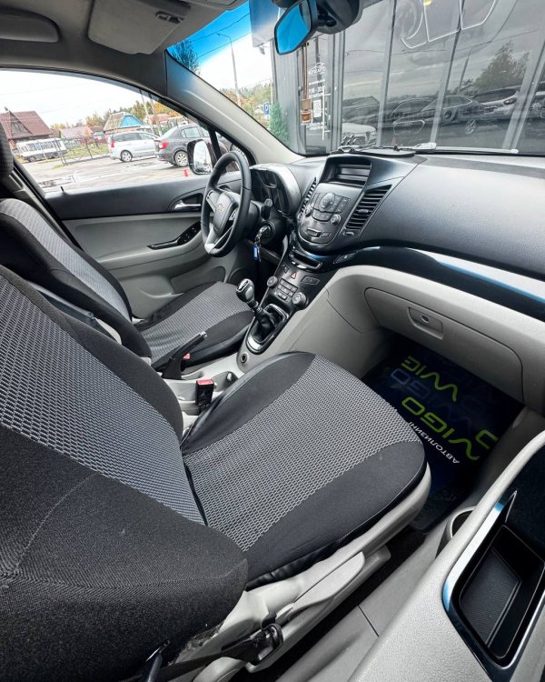 Chevrolet Orlando I - Image 13