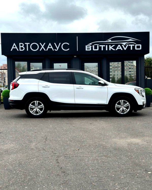 GMC Terrain II · Рестайлинг - Image 8