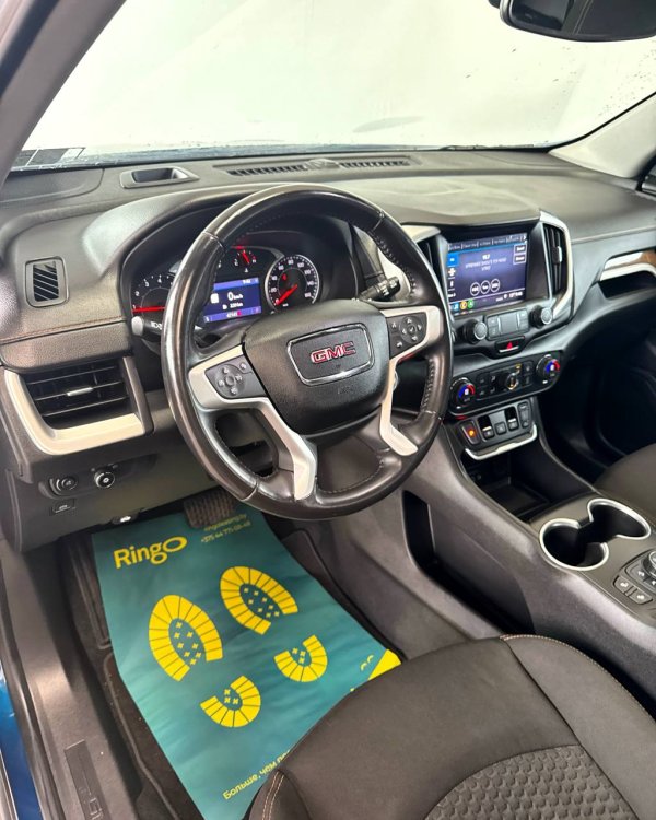 GMC Terrain II - Image 11