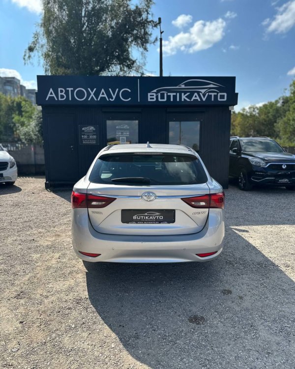 Toyota Avensis III (T270) · 2-й рестайлинг - Image 5