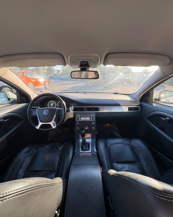 Volvo V70 III - Image 7