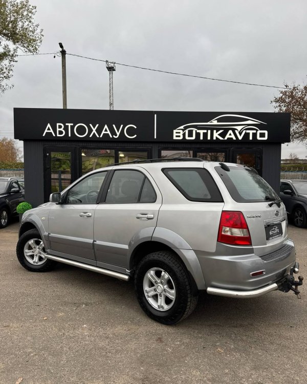 Kia Sorento I - Image 4