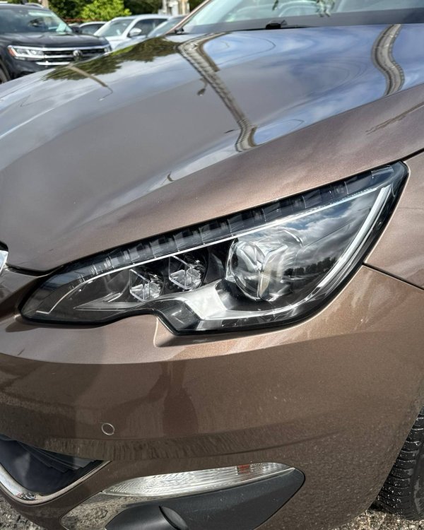 Peugeot 308 T9 - Image 15