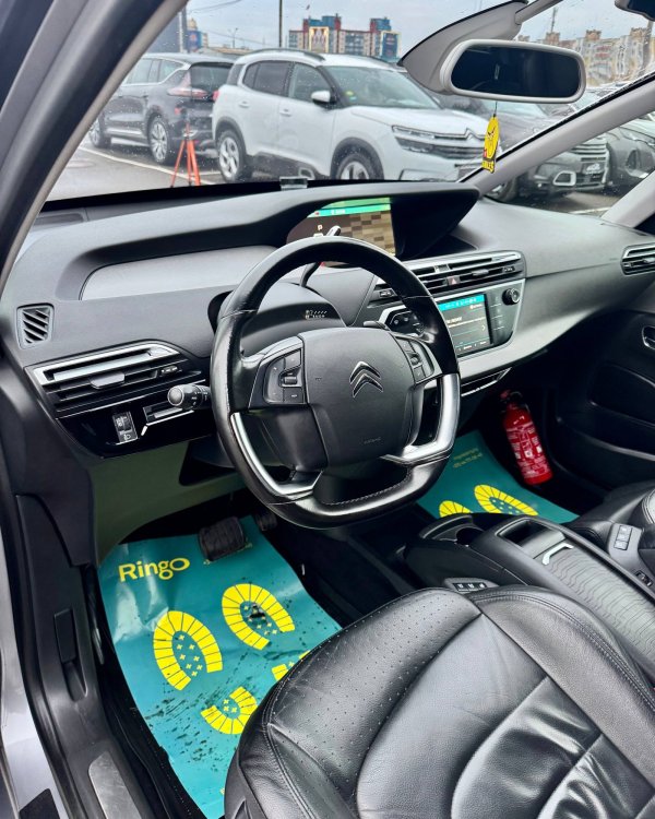 Citroen C4 Grand Picasso II · Рестайлинг - Image 11