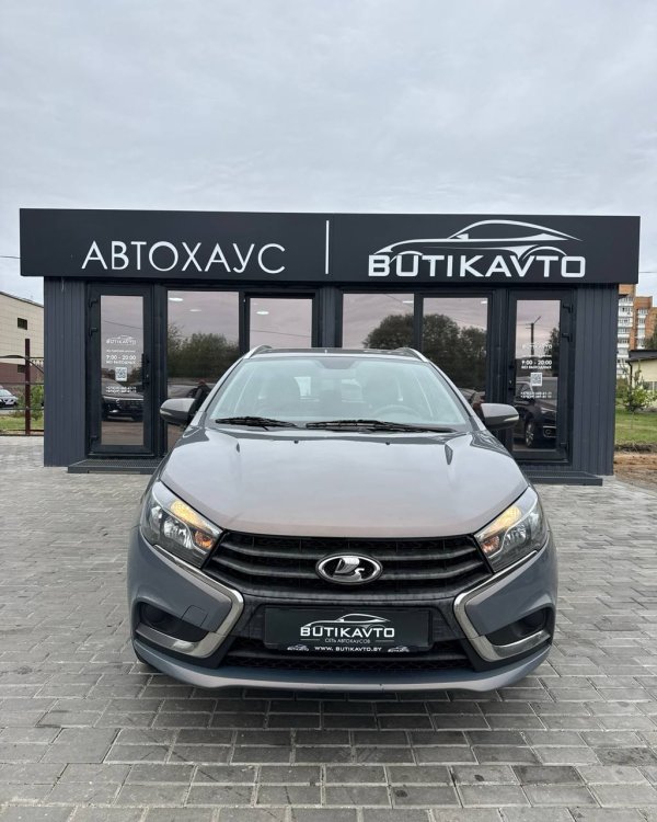 Lada (ВАЗ) Vesta I - Image 2