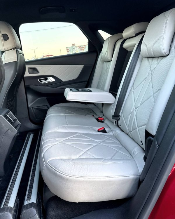 DS 7 Crossback I - Image 13