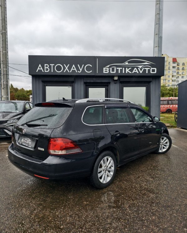 Volkswagen Golf VI - Image 6