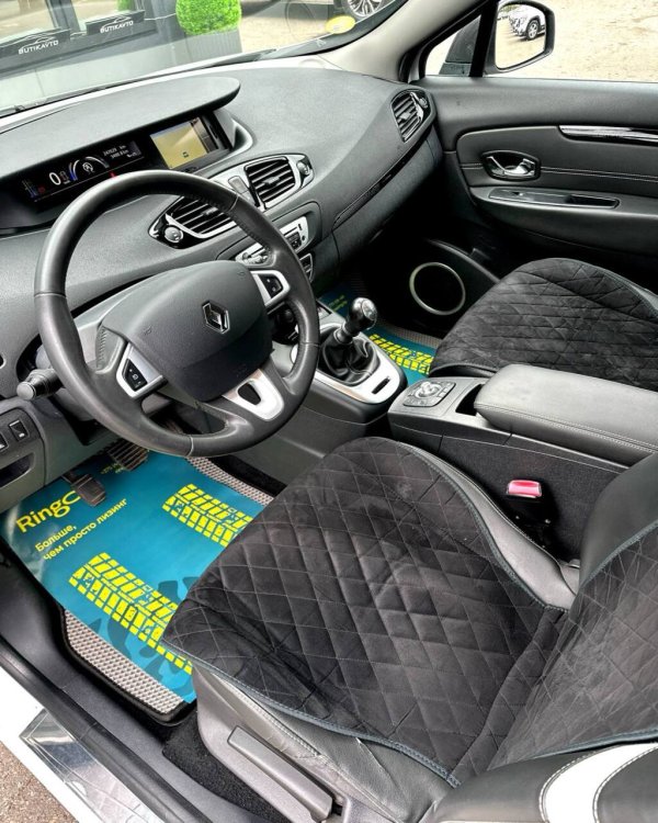 Renault Scenic - Image 9