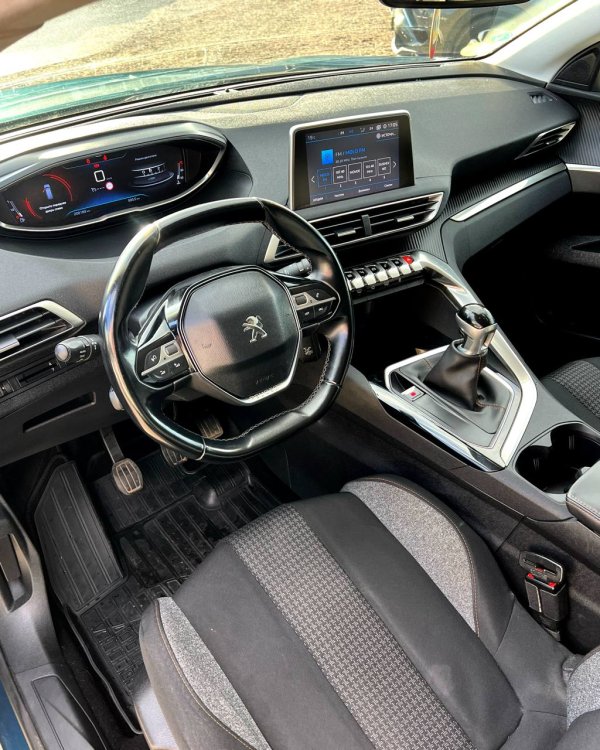 Peugeot 5008 II - Image 10