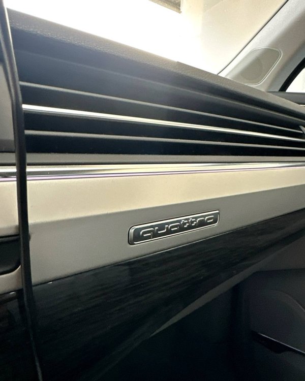 Audi Q7 4M - Image 21
