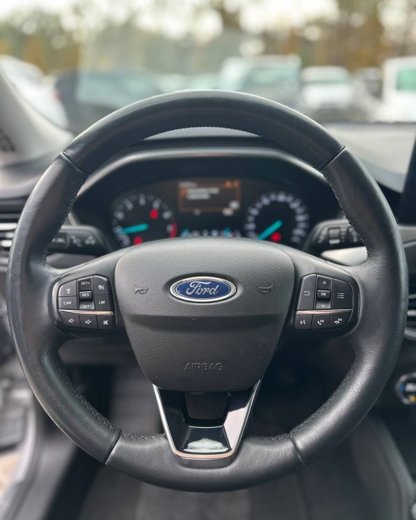 Ford Focus IV - Image 11