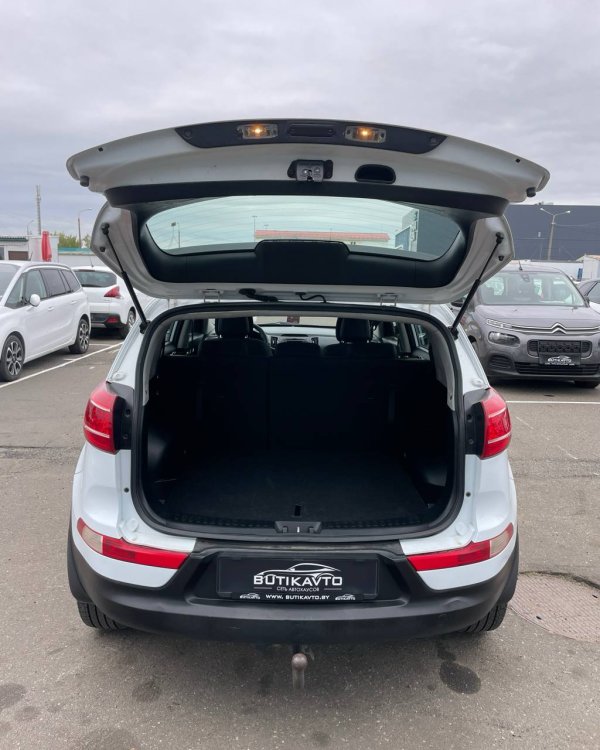 Kia Sportage III - Image 15