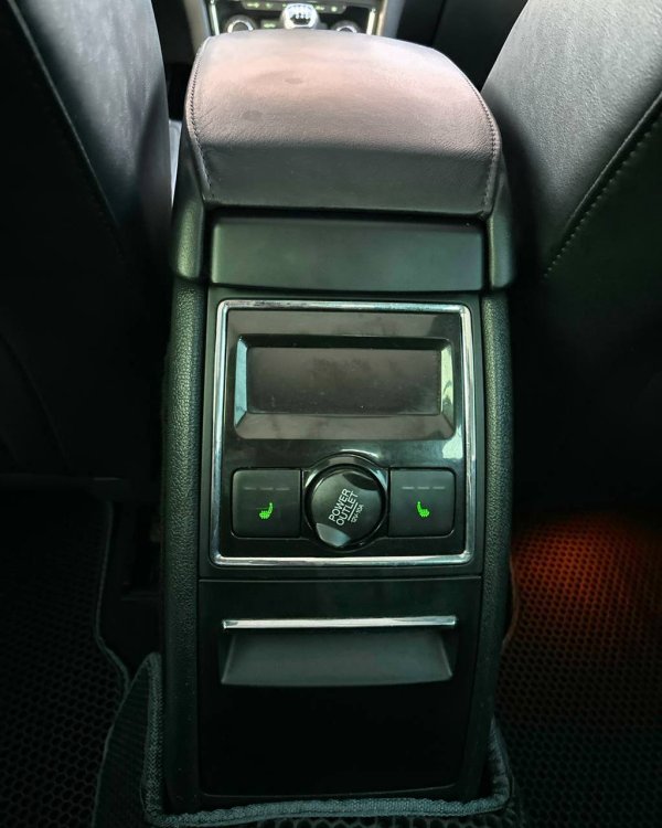 Skoda Superb II - Image 14