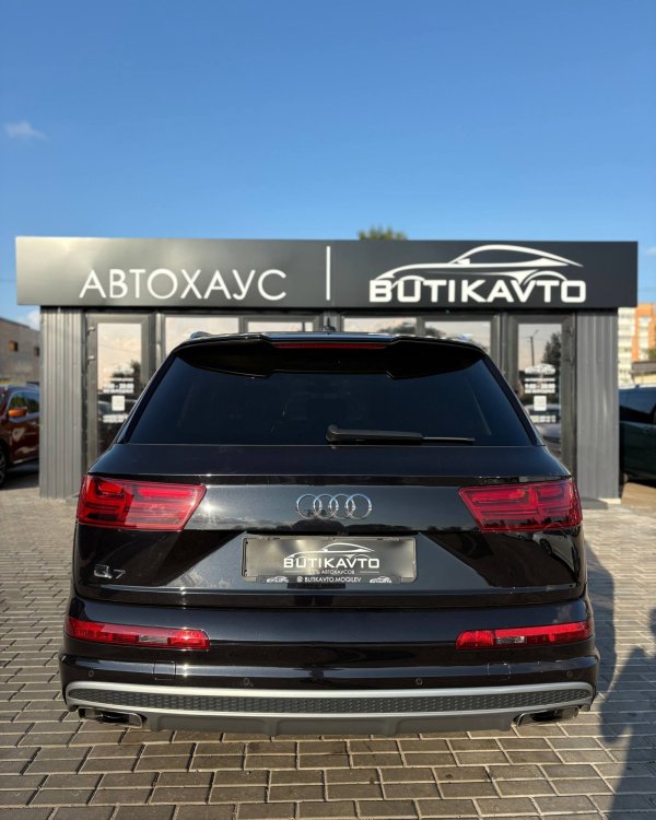 Audi Q7 4M - Image 5