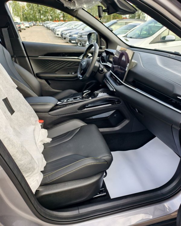 Geely Binyue L I - Image 14