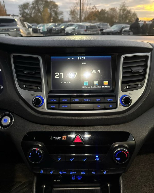Hyundai Tucson III - Image 15