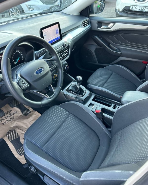 Ford Focus IV - Image 10