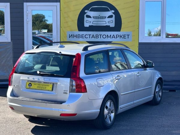 Volvo V50 I · Рестайлинг, 2009 г - Image 9