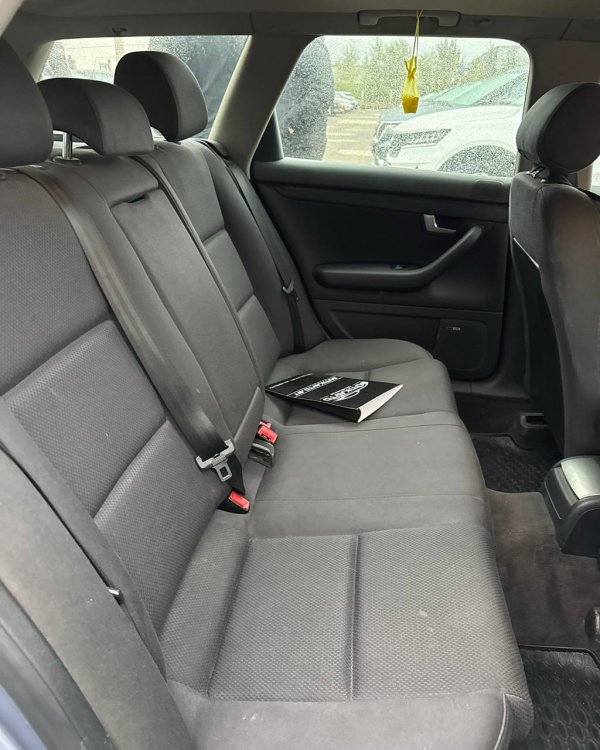 Audi A4 B6 - Image 11