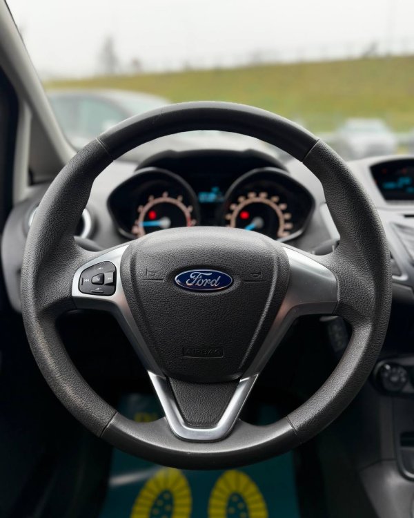 Ford Fiesta VI · Рестайлинг - Image 10