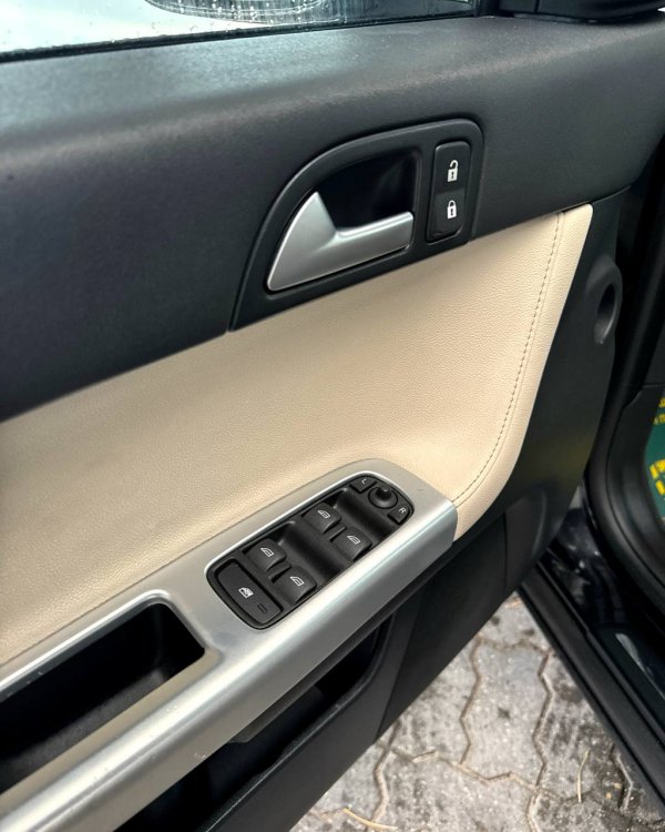Volvo S40 II · Рестайлинг - Image 9