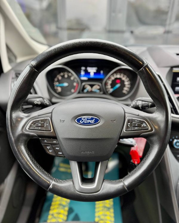 Ford Grand C-Max II - Image 15