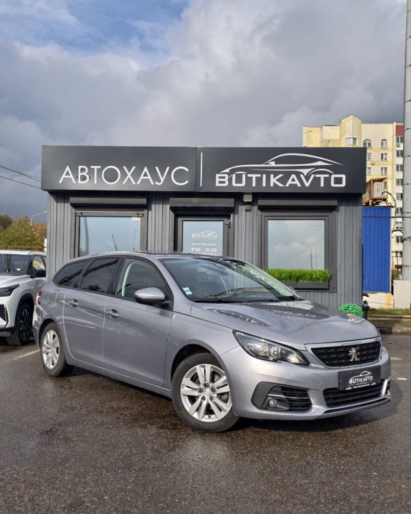 Peugeot 308 T9 · Рестайлинг