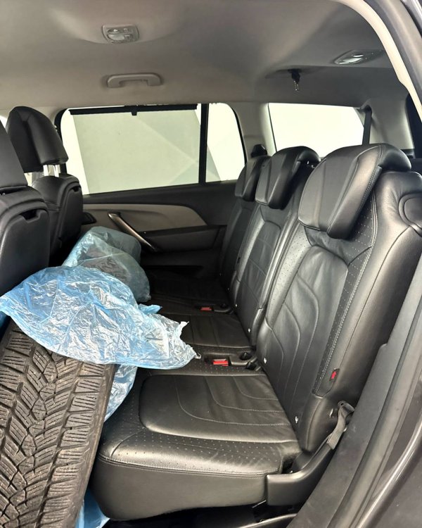 Citroen C4 Grand Spacetourer I - Image 15