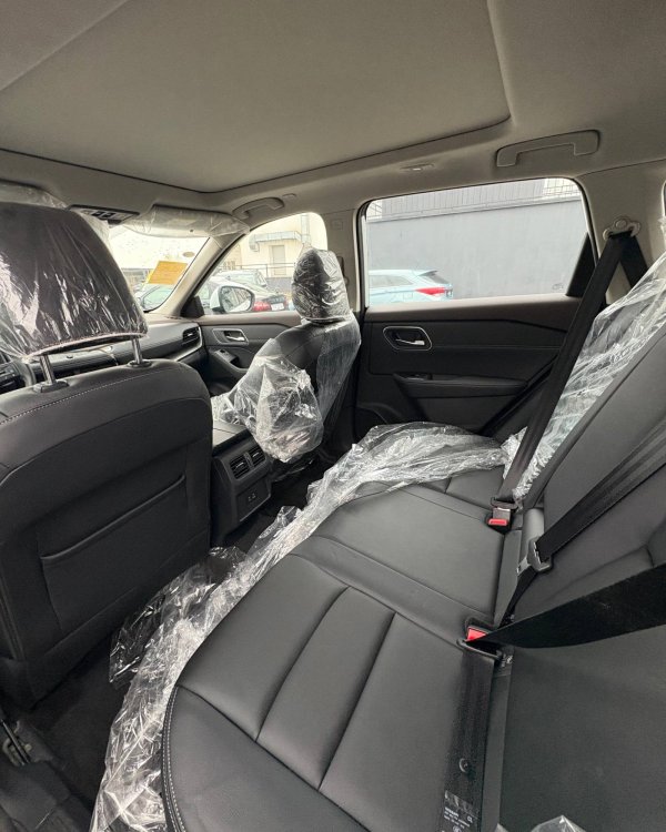 Nissan X-Trail IV (T33) - Image 9