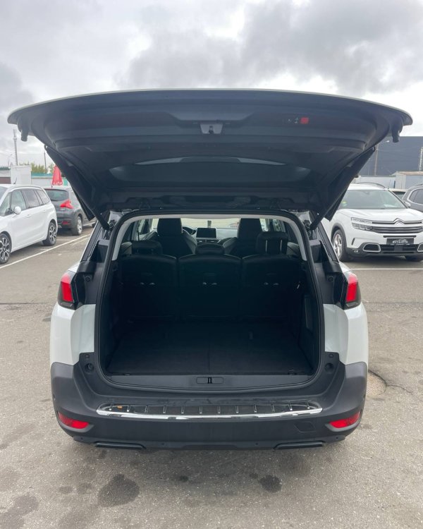 Peugeot 5008 II - Image 15