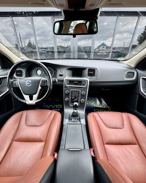 Volvo V60 I - Image 9