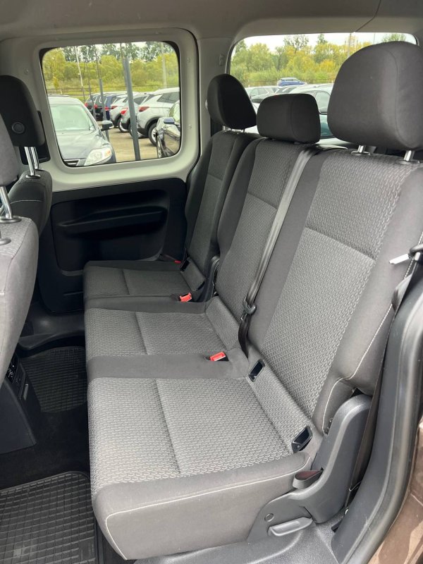 Volkswagen Caddy MAXI IV - Image 15