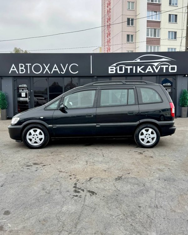 Opel Zafira A - Image 4
